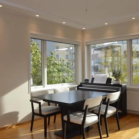 Pp1c-central-spacious, Balcony, Family Withkids, Garage Apartmán