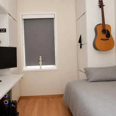 Pp1c-central-spacious, Balcony, Family Withkids, Garage Apartmán