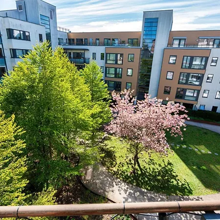 Pp1c-central-spacious, Balcony, Family Withkids, Garage